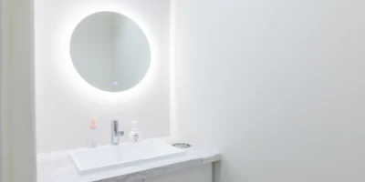 洗顔・麻酔（必要に応じて）